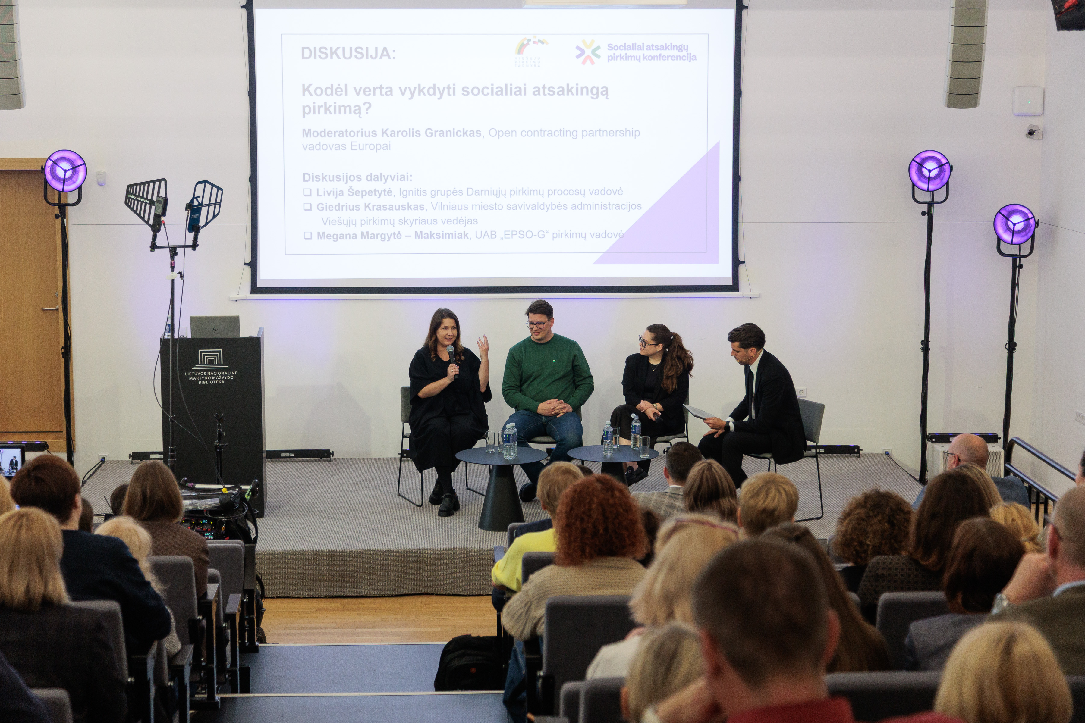 Konferencija_14_photo_T.Ragimov.jpg